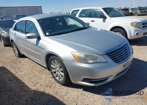 2012 Chrysler 200 Touring z USA, uszkodzony, nr VIN 1C3CCBBGXCN321632